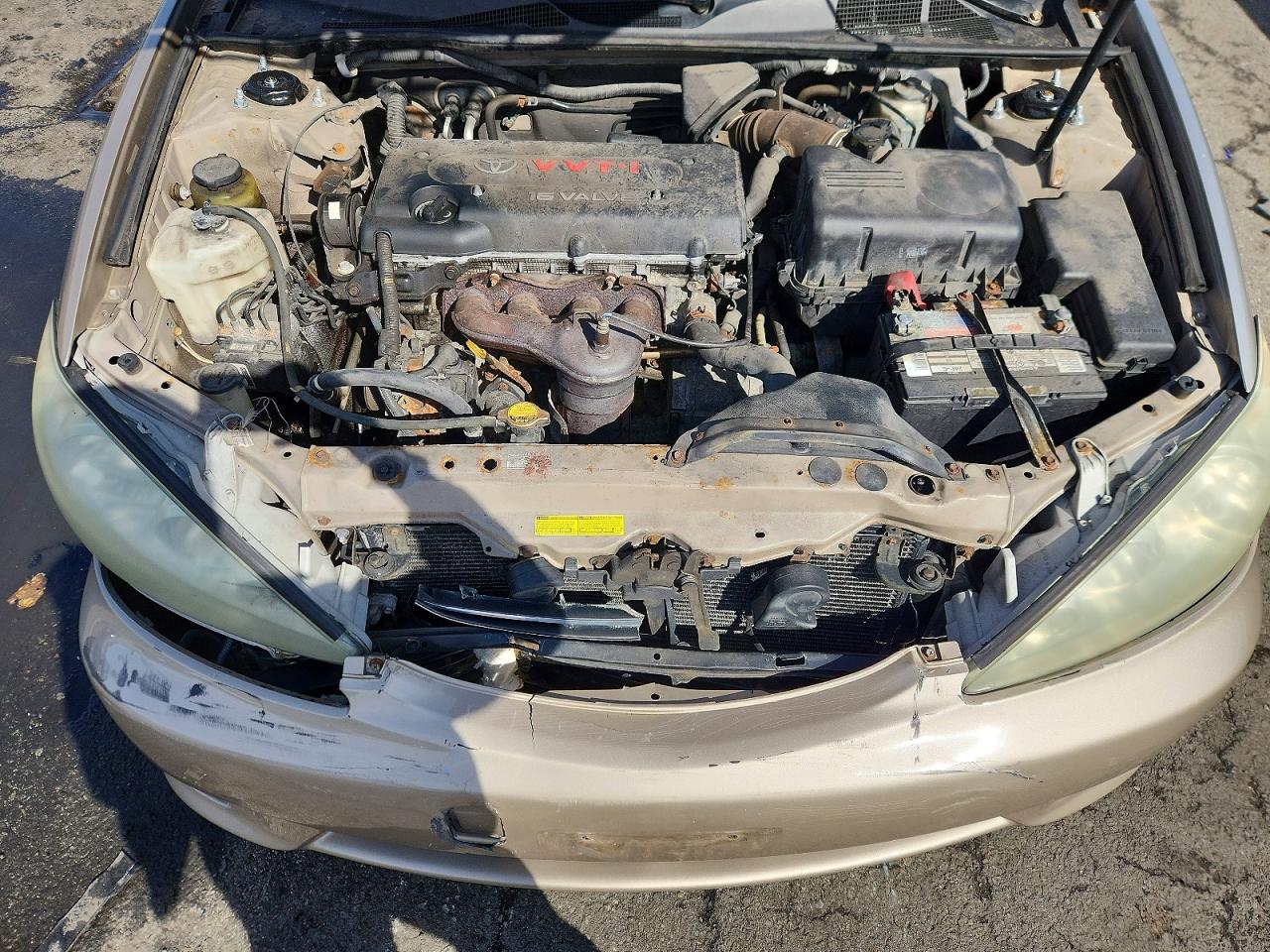 2005 TOYOTA CAMRY LE photo 11