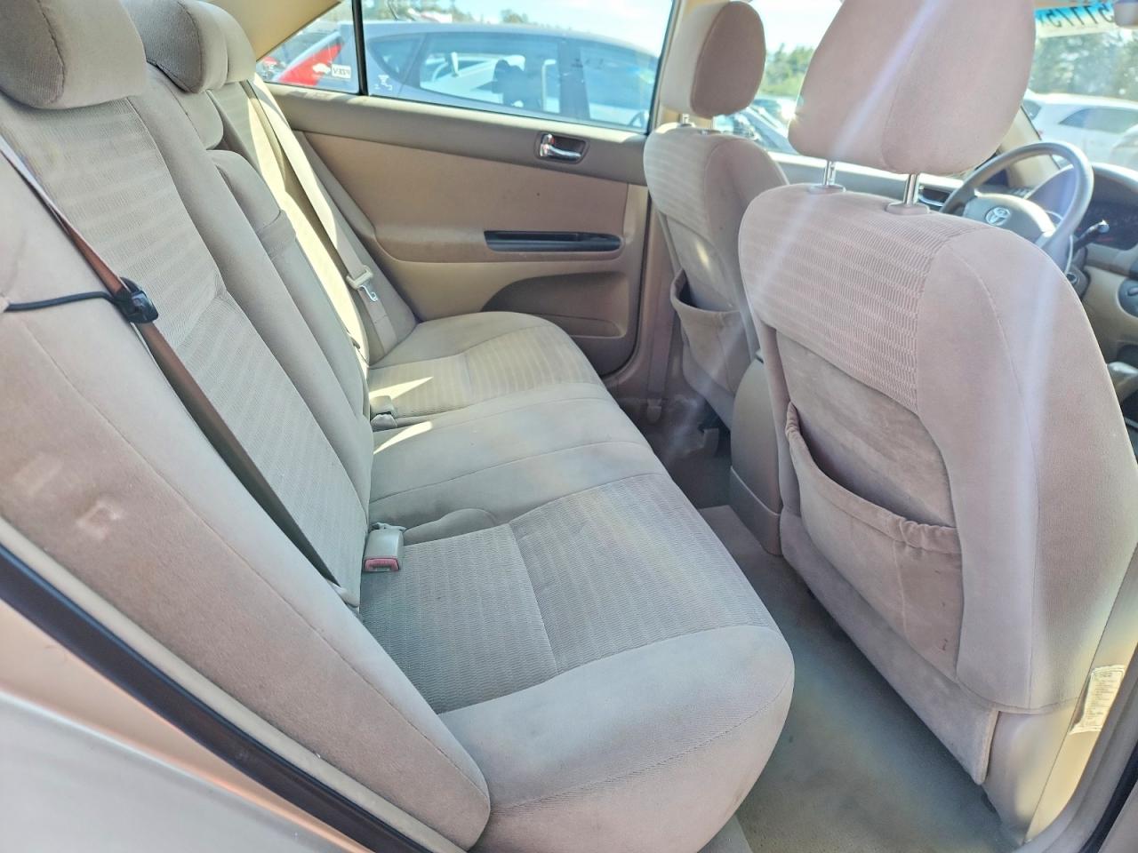 2005 TOYOTA CAMRY LE photo 10