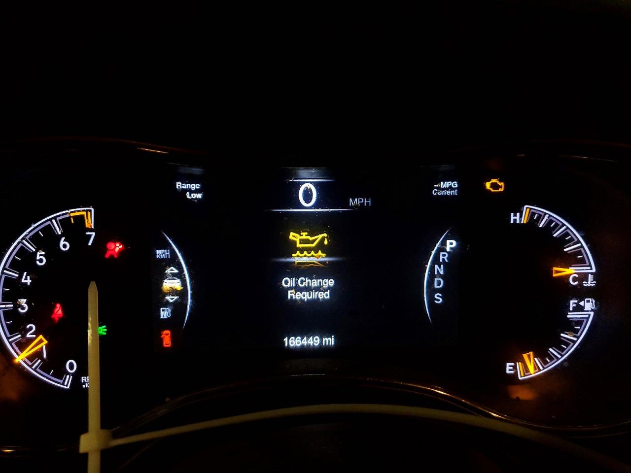 2015 JEEP GRAND CHEROKEE LAREDO photo 25