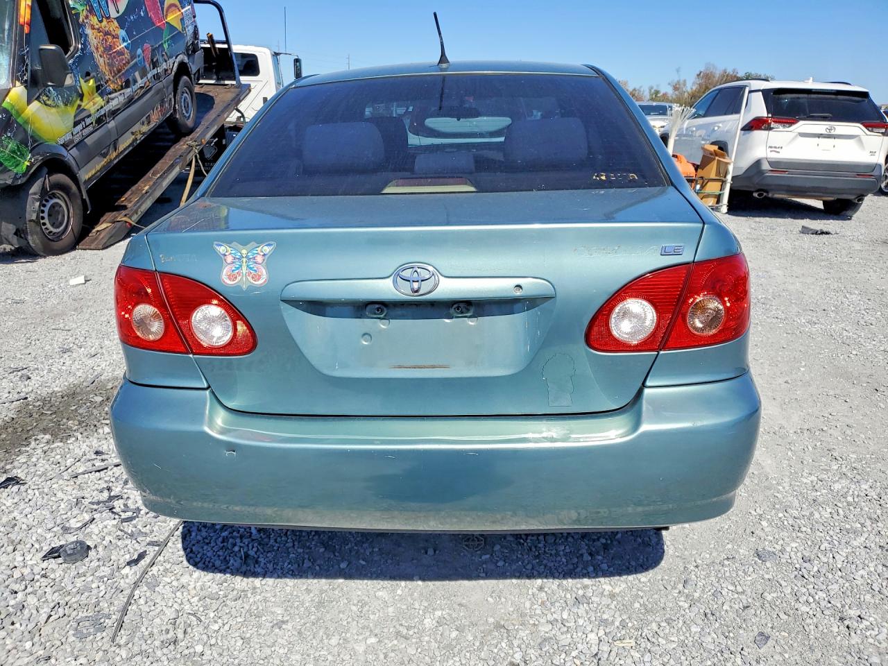 2005 TOYOTA COROLLA photo 16