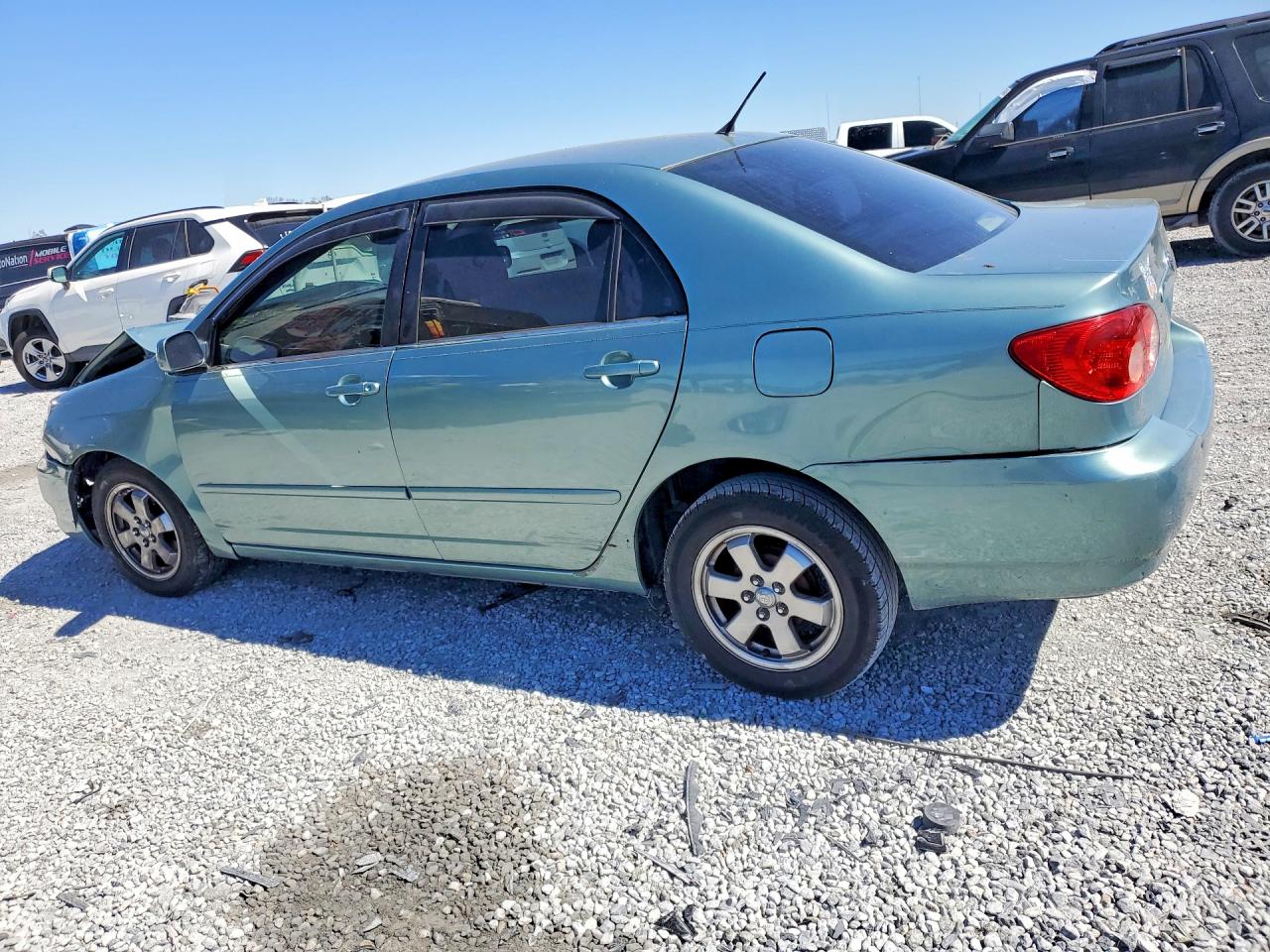 2005 TOYOTA COROLLA photo 4