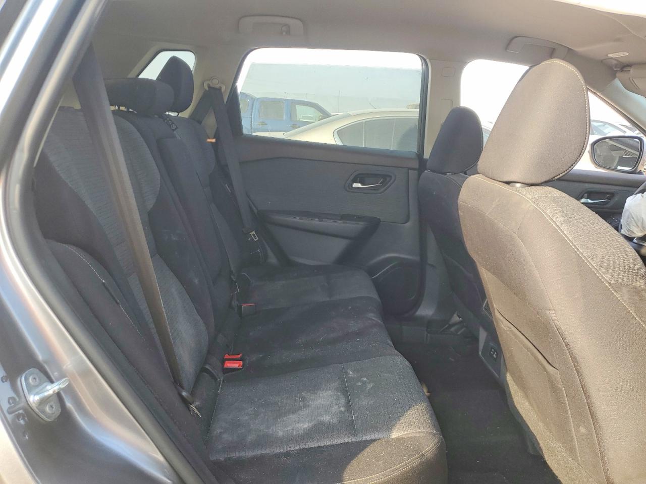 2021 NISSAN ROGUE SV photo 19