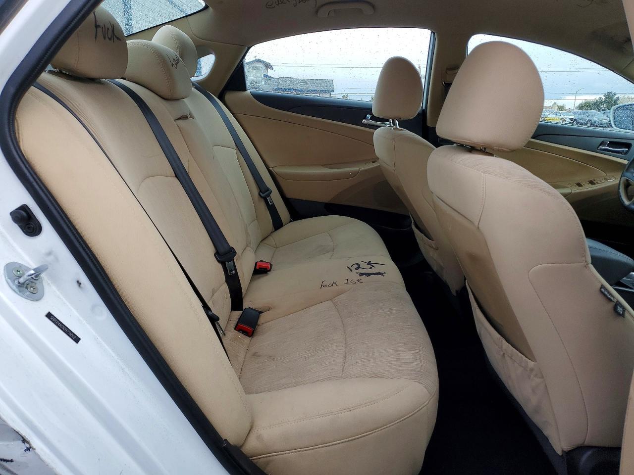 2013 HYUNDAI SONATA GLS photo 10
