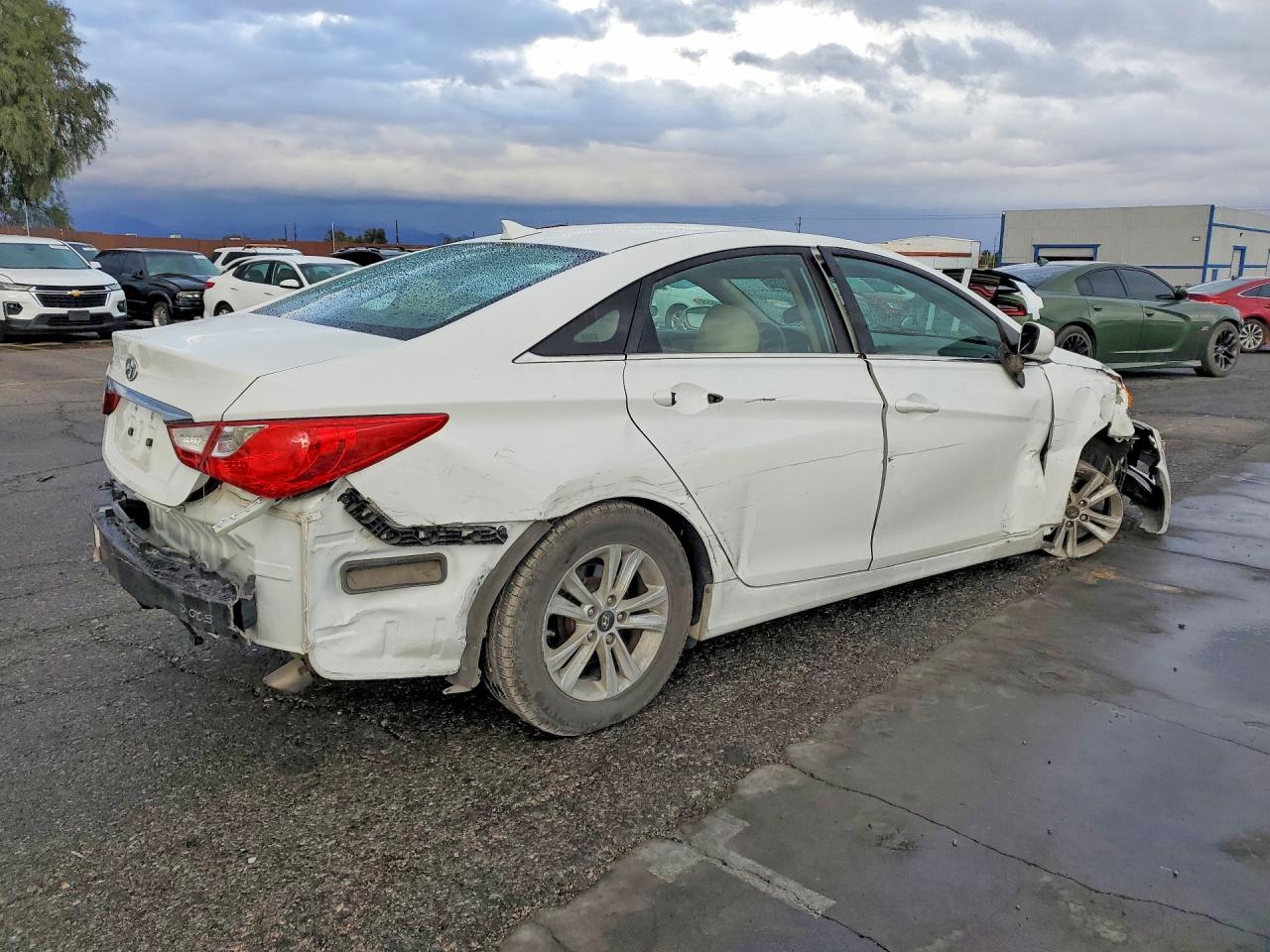 2013 HYUNDAI SONATA GLS photo 3