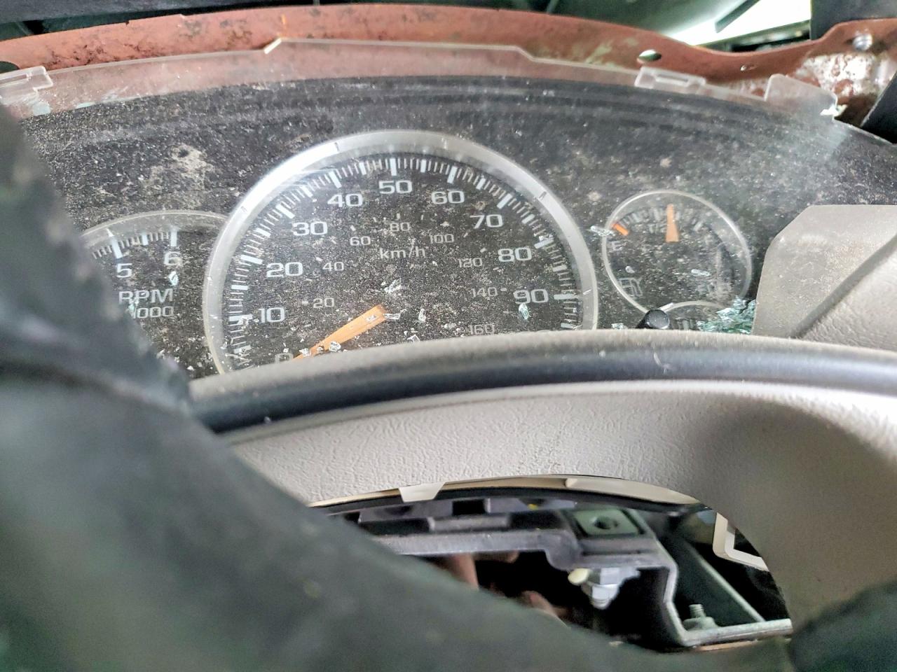 2000 CHEVROLET SUBURBAN K1500 photo 25