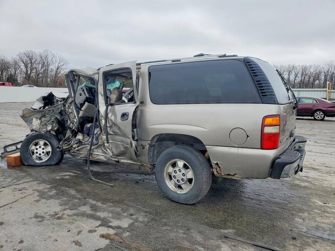 2000 CHEVROLET SUBURBAN K1500 photo 4