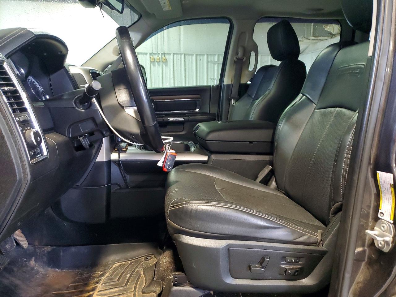 2018 RAM 2500 LARAMIE photo 7