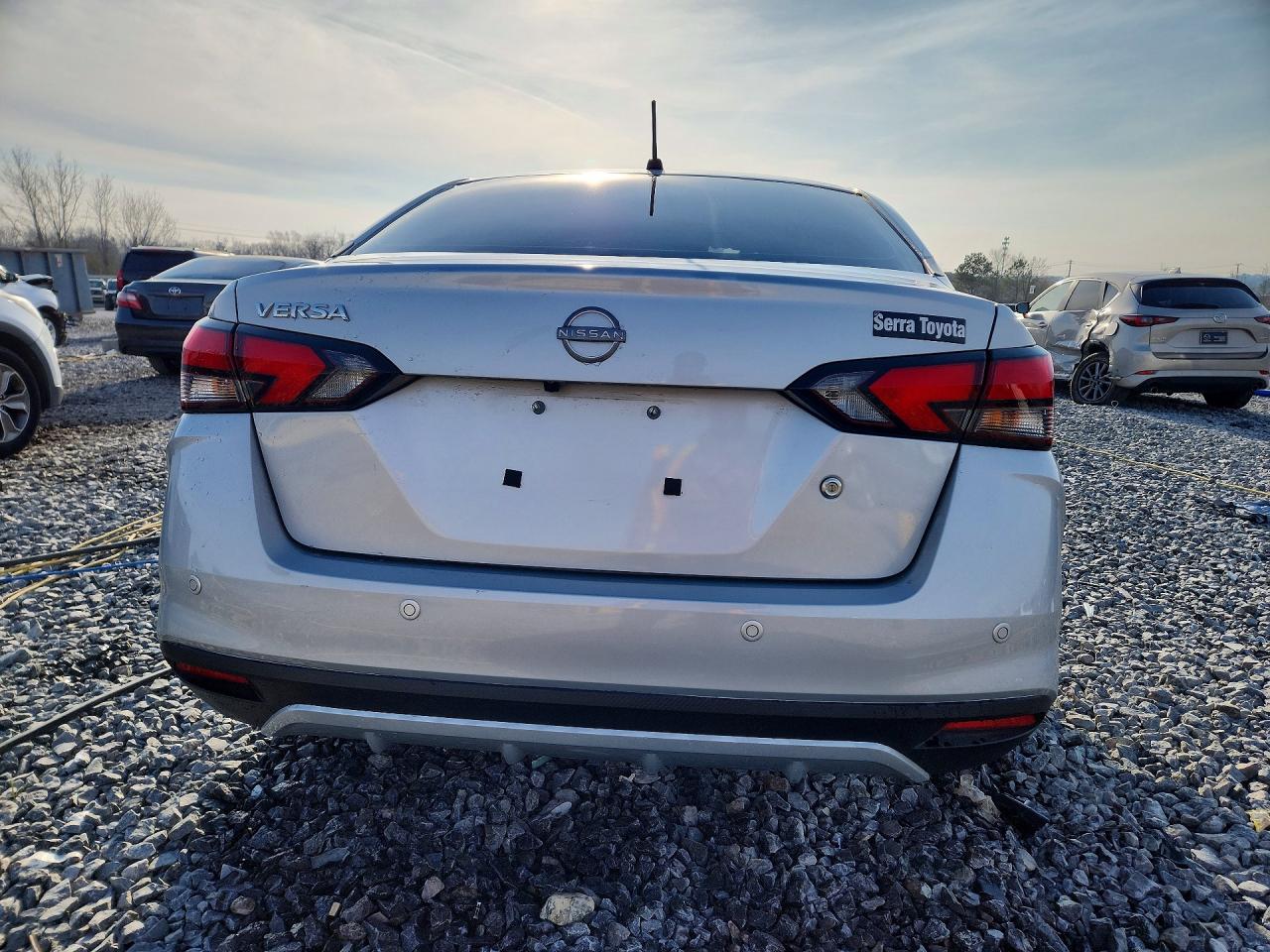 2025 NISSAN VERSA S photo 11