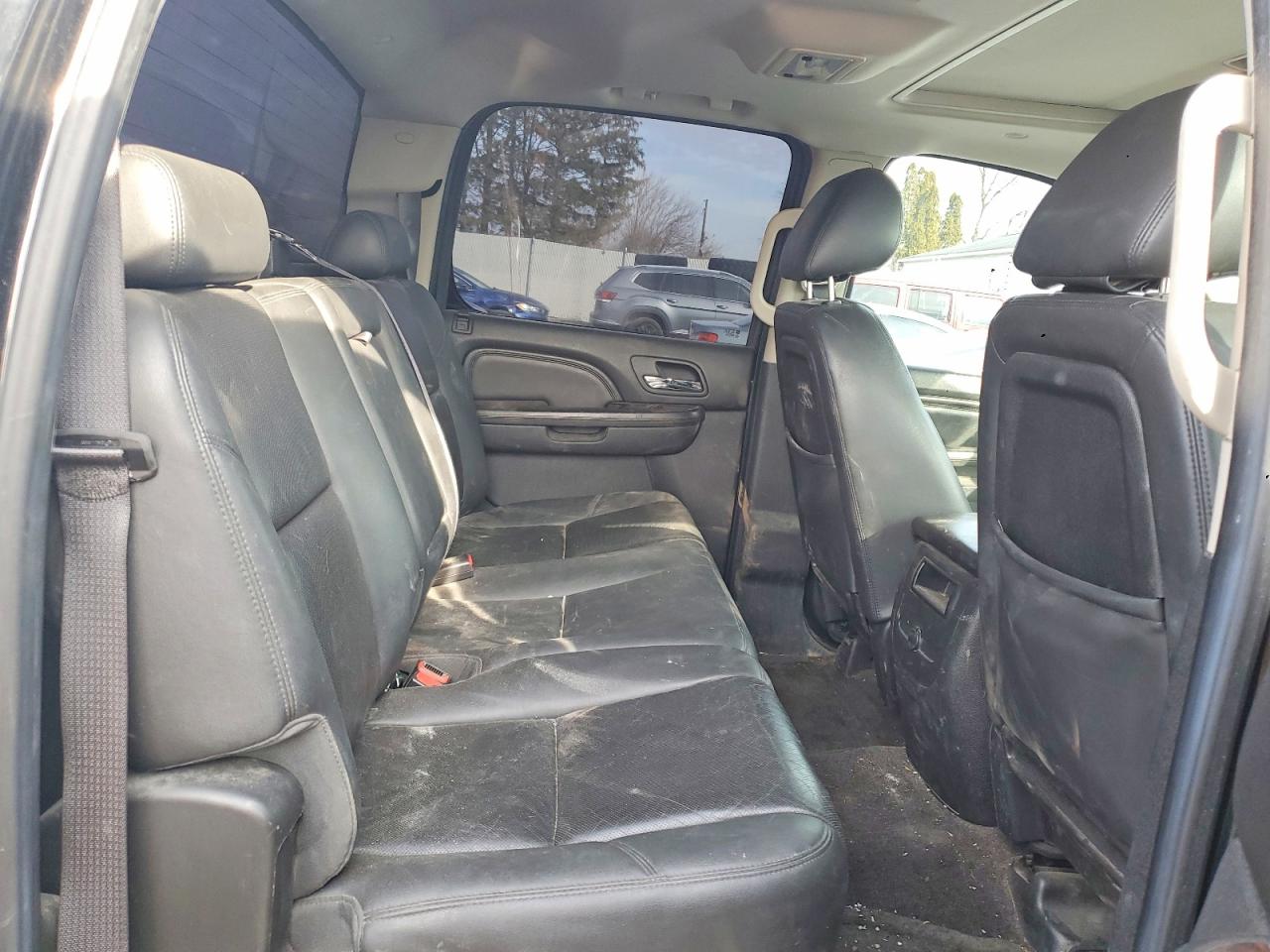 2012 GMC SIERRA K2500 DENALI photo 19