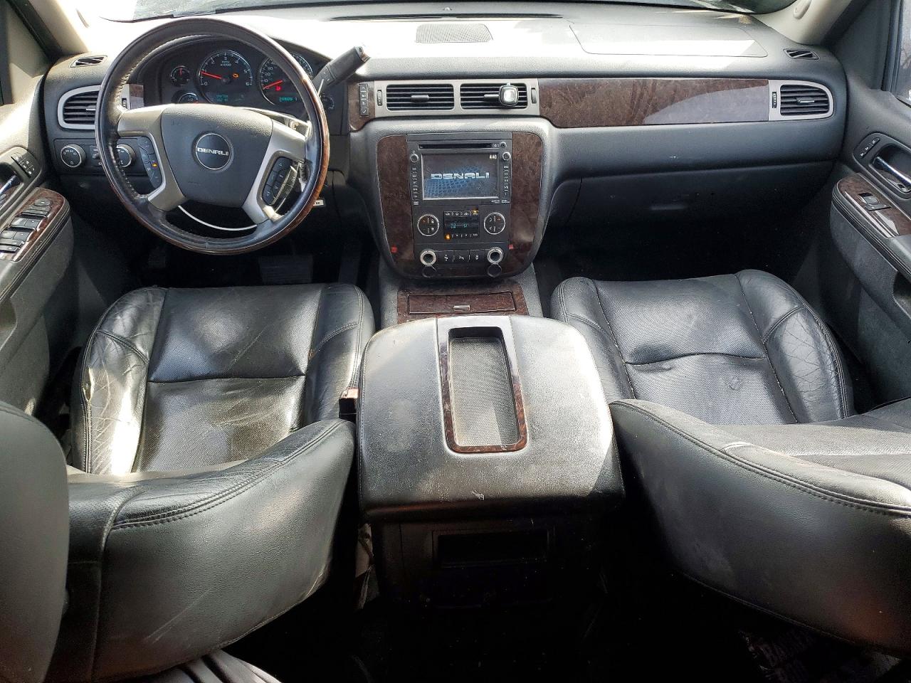 2012 GMC SIERRA K2500 DENALI photo 15