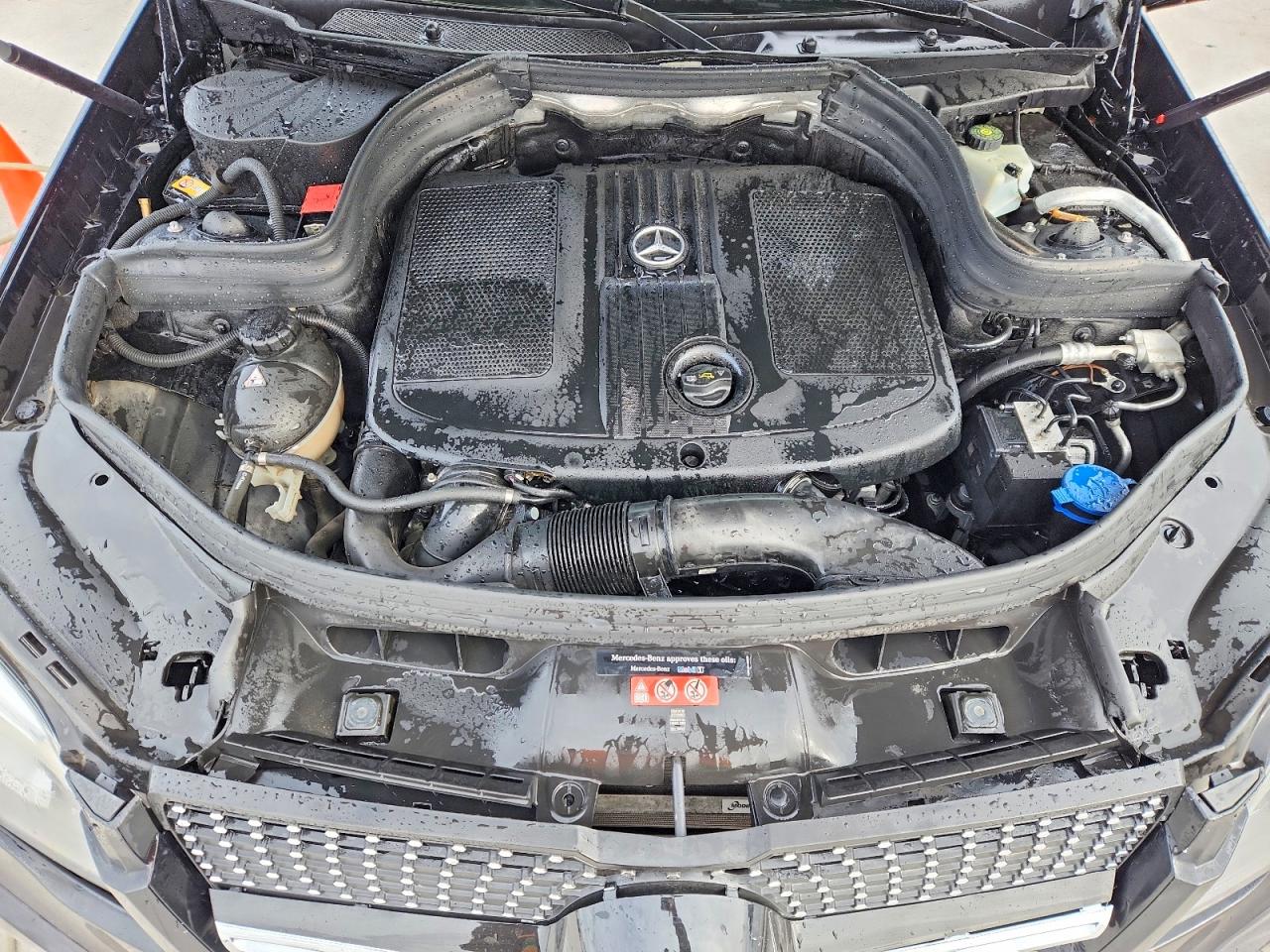 2014 MERCEDES-BENZ GLK 250 BLUETEC photo 23