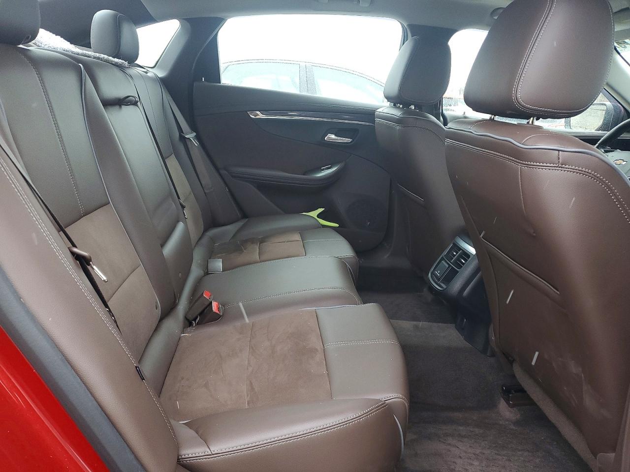 2015 CHEVROLET IMPALA LT photo 28