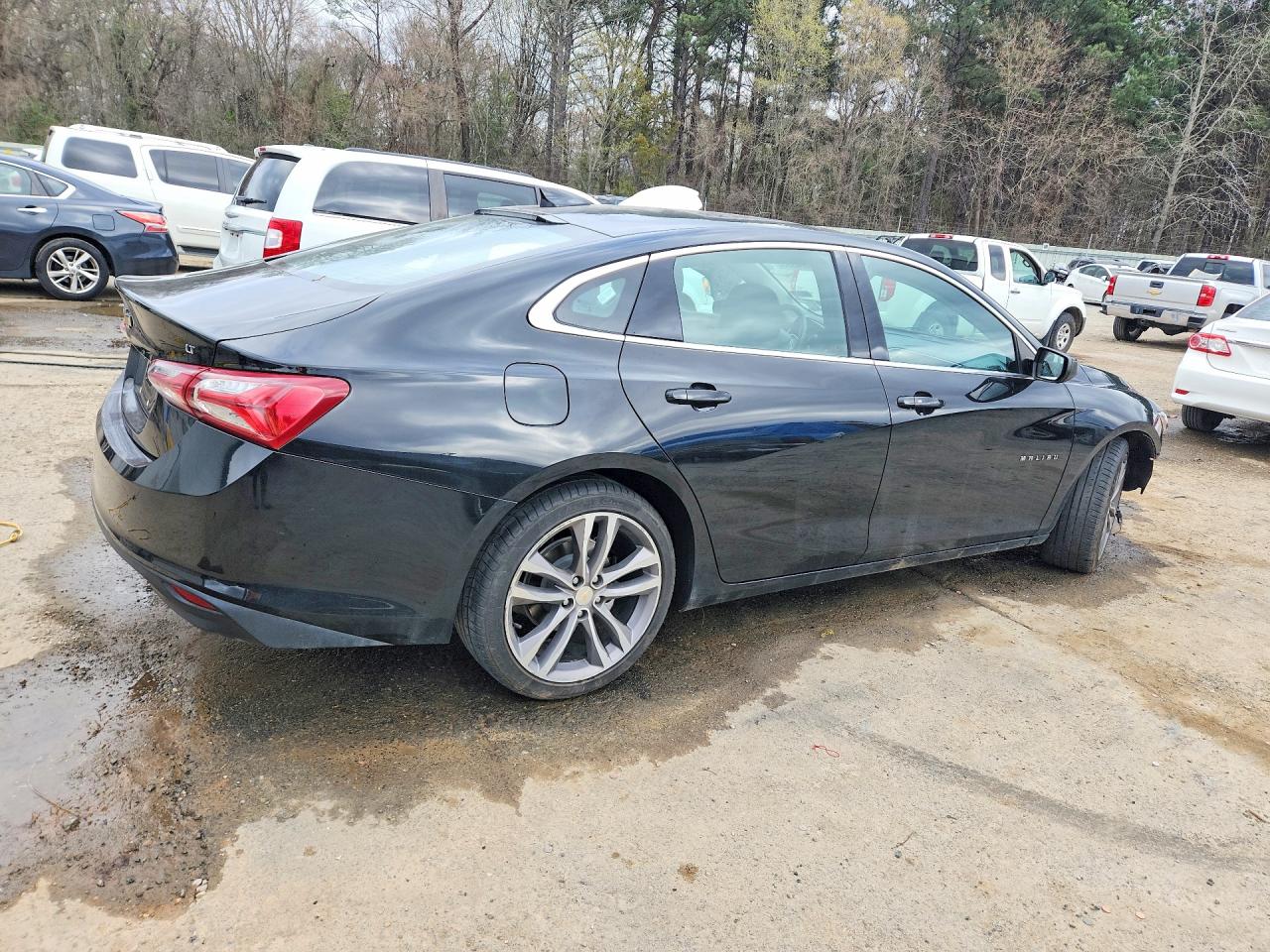 2022 CHEVROLET MALIBU LT photo 5