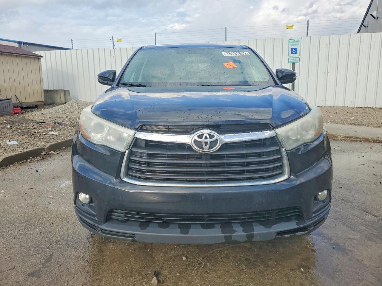 2016 TOYOTA HIGHLANDER LE PLUS photo 9