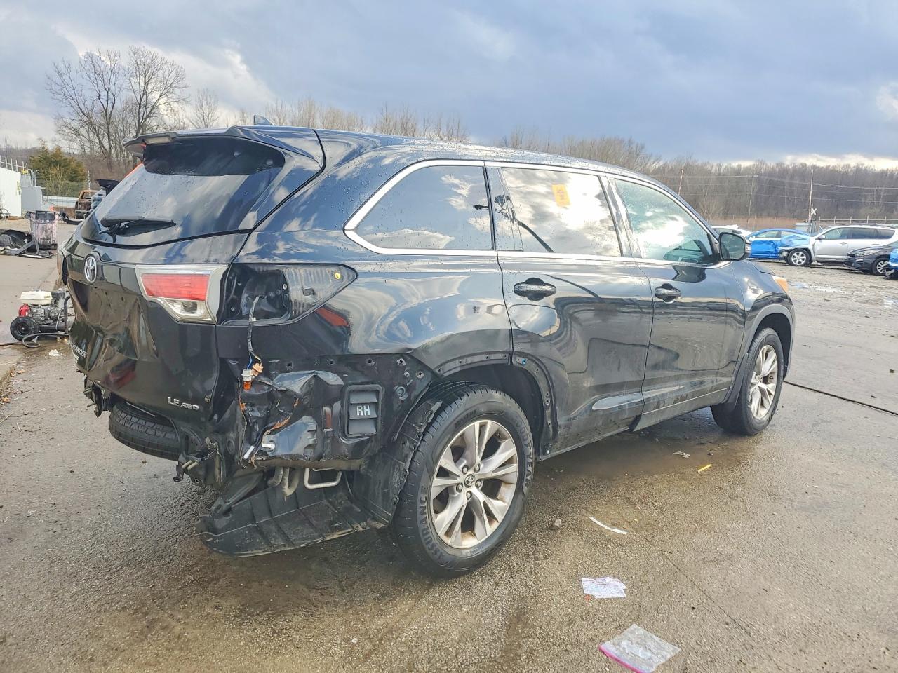 2016 TOYOTA HIGHLANDER LE PLUS photo 5