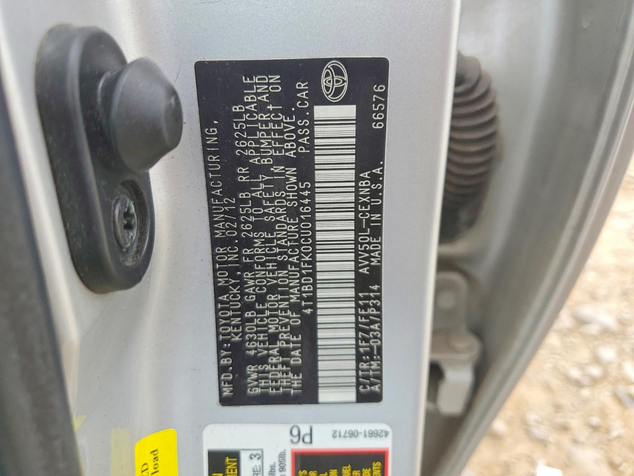 2012 TOYOTA CAMRY HYBRID photo 34