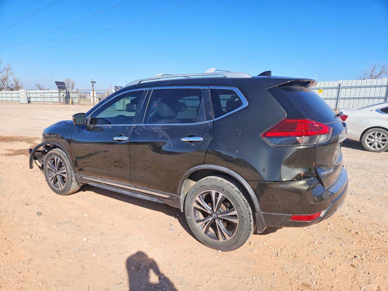 2017 NISSAN ROGUE S photo 3