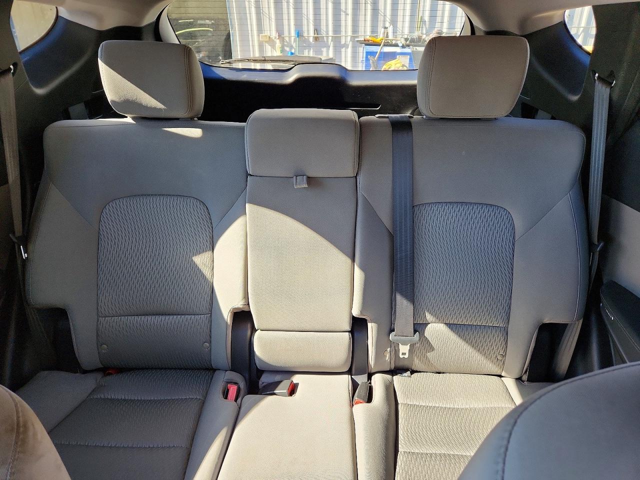 2015 HYUNDAI SANTA FE SPORT 2.4L photo 19