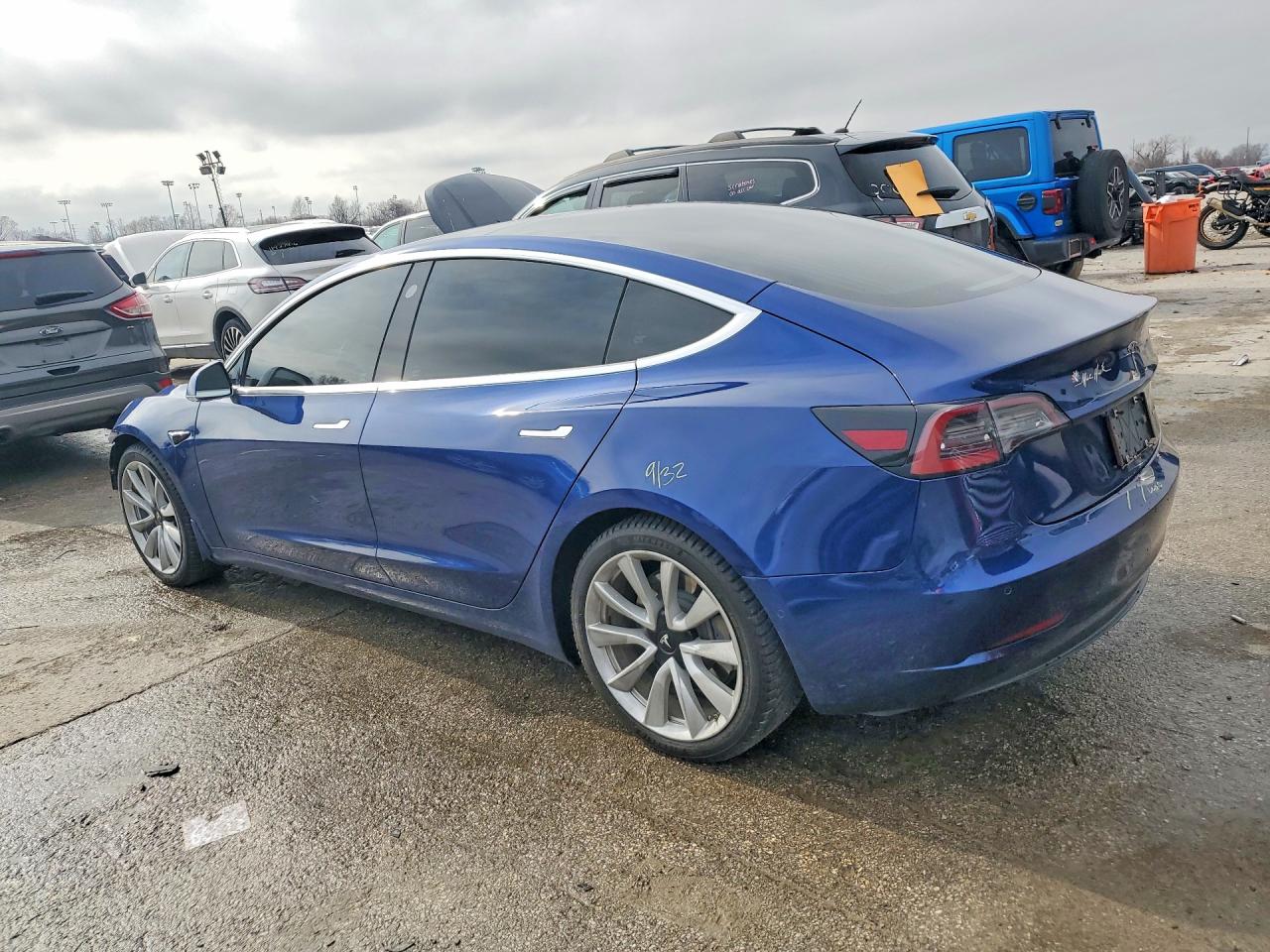 2020 TESLA MODEL 3 photo 3