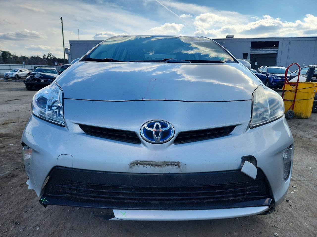 2013 TOYOTA PRIUS photo 9