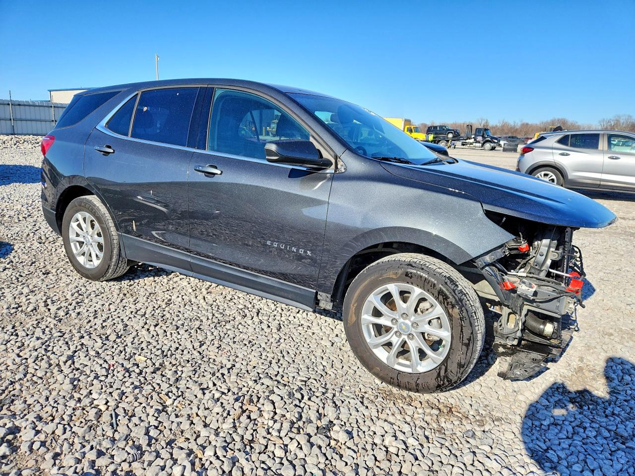 2018 CHEVROLET EQUINOX LT photo 4