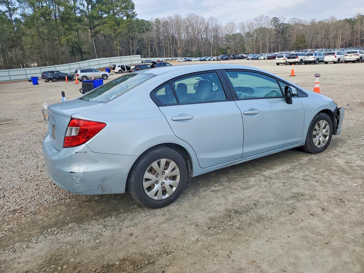 2012 HONDA CIVIC LX photo 5