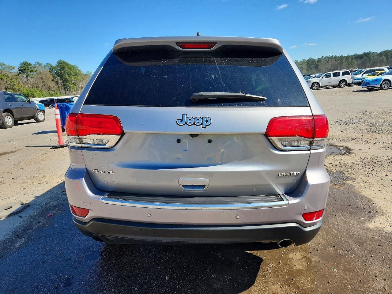 2018 JEEP GRAND CHEROKEE LIMITED photo 16