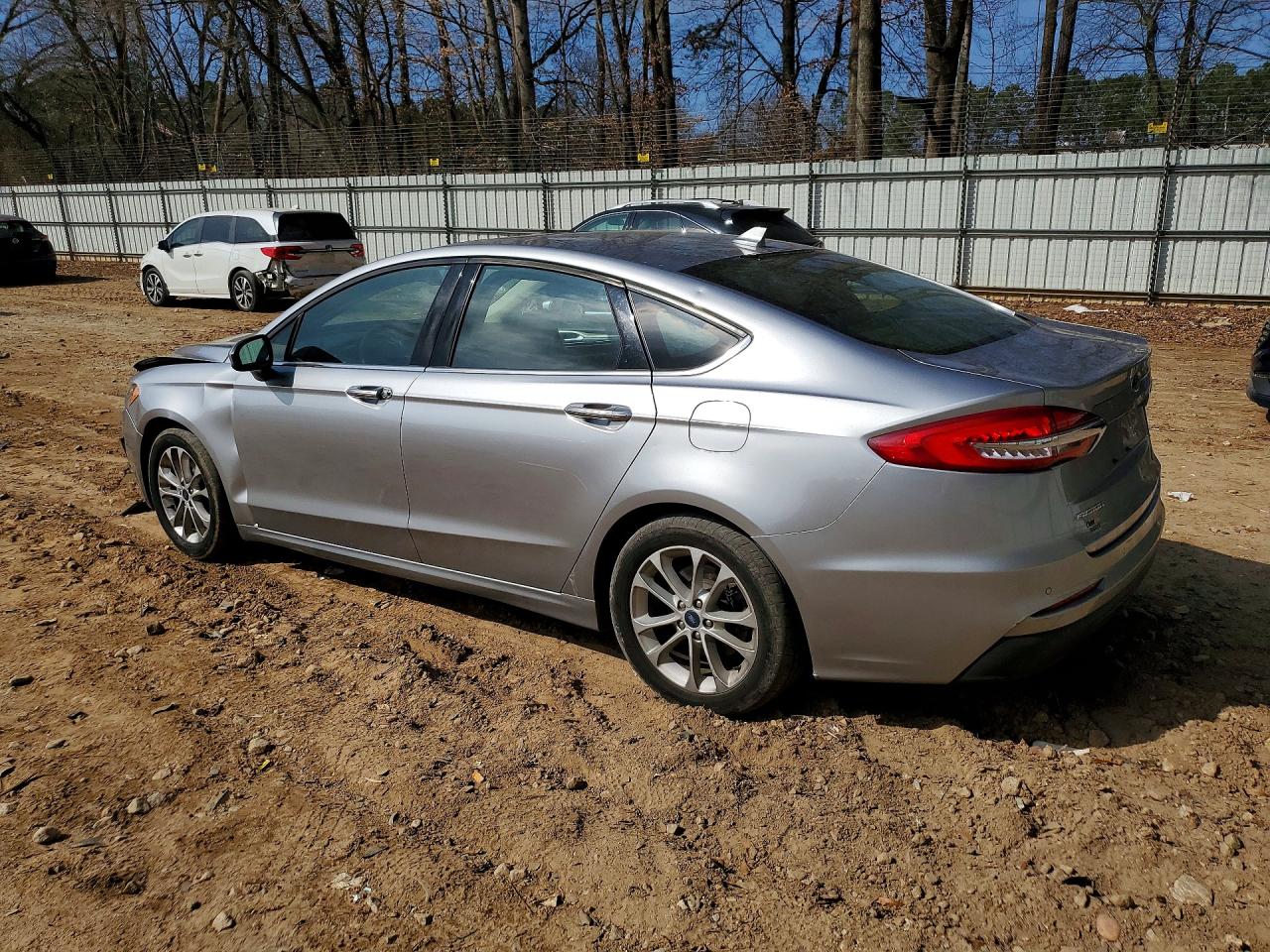 2020 FORD FUSION SE photo 3