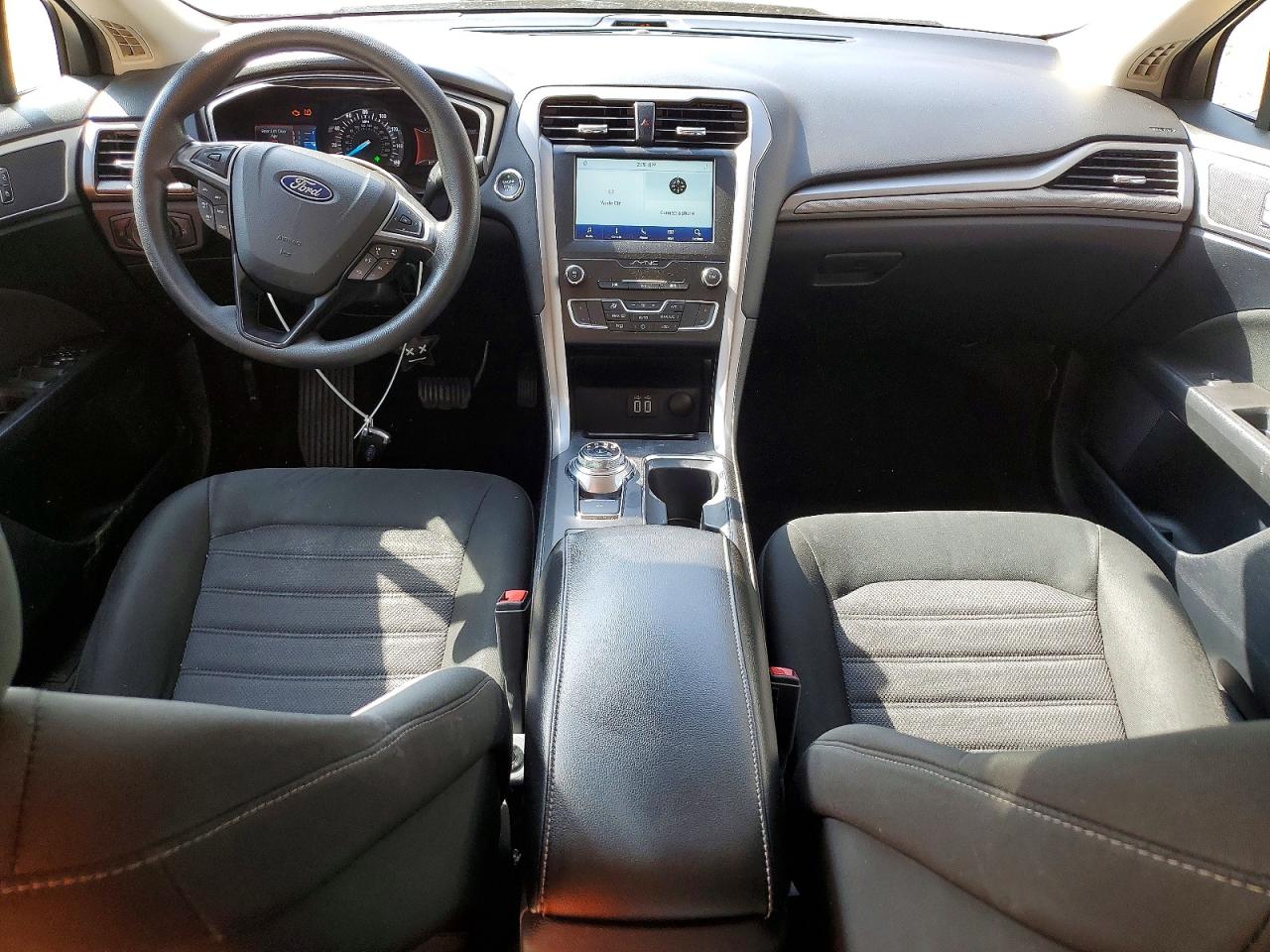 2020 FORD FUSION SE photo 15