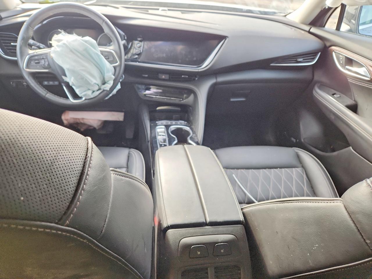 2023 BUICK ENVISION AVENIR photo 15