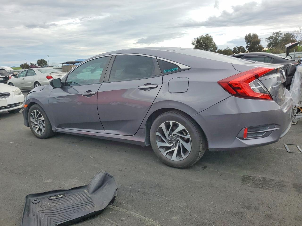 2016 HONDA CIVIC EX photo 3