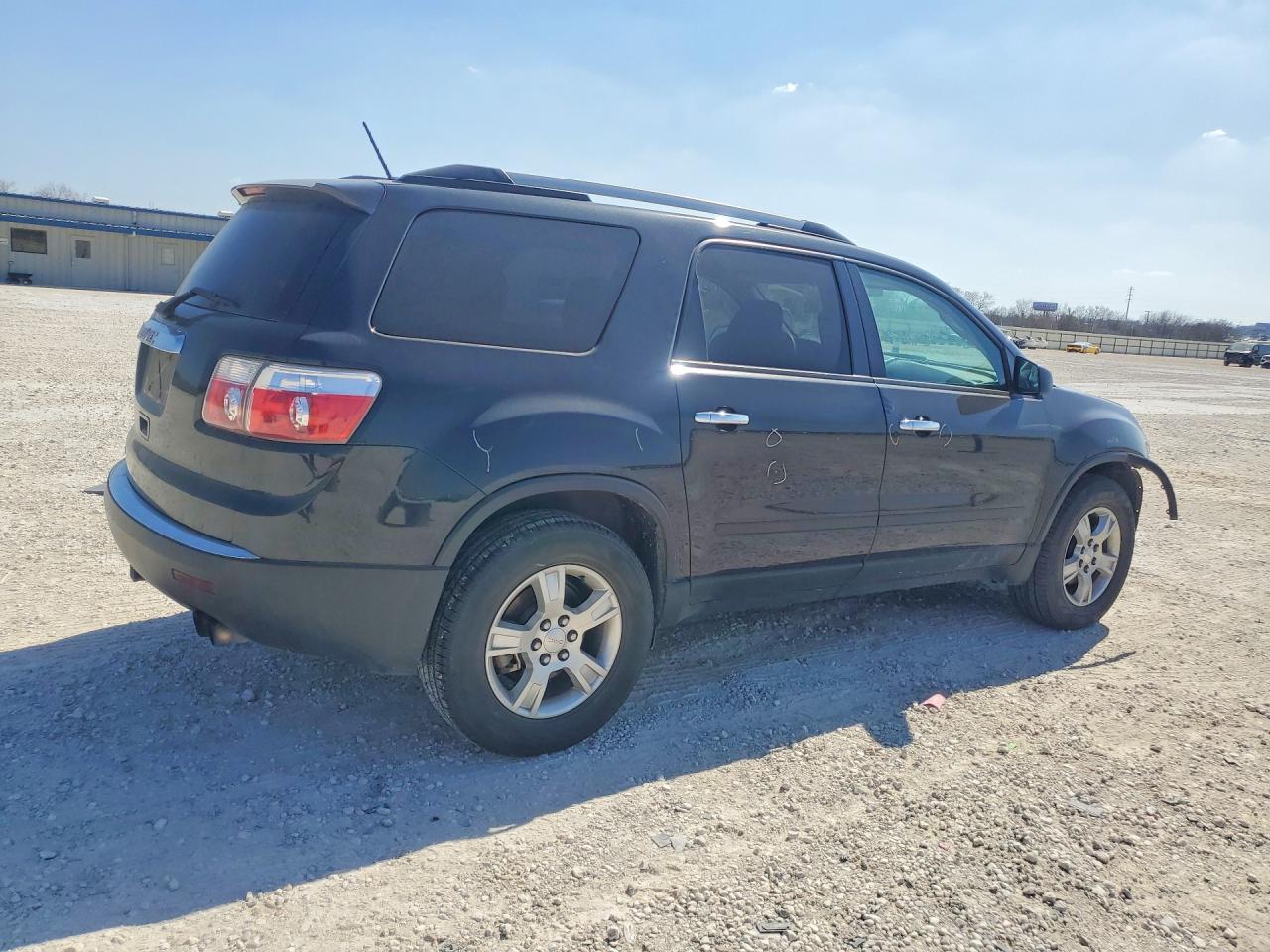 2011 GMC ACADIA SLE photo 5