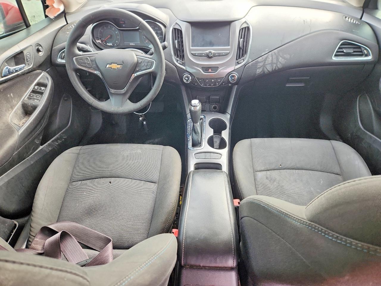 2017 CHEVROLET CRUZE LT photo 22