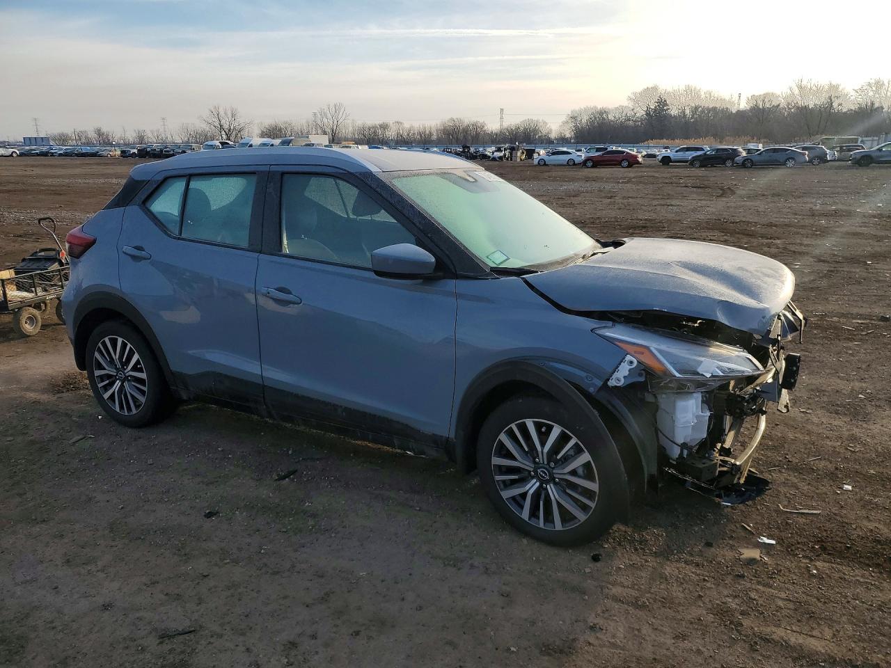 2023 NISSAN KICKS SV photo 4
