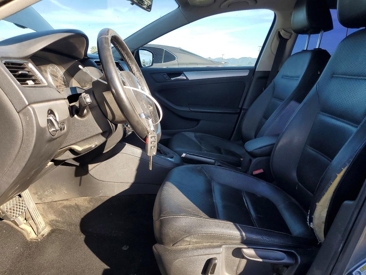 2013 VOLKSWAGEN JETTA SE photo 19