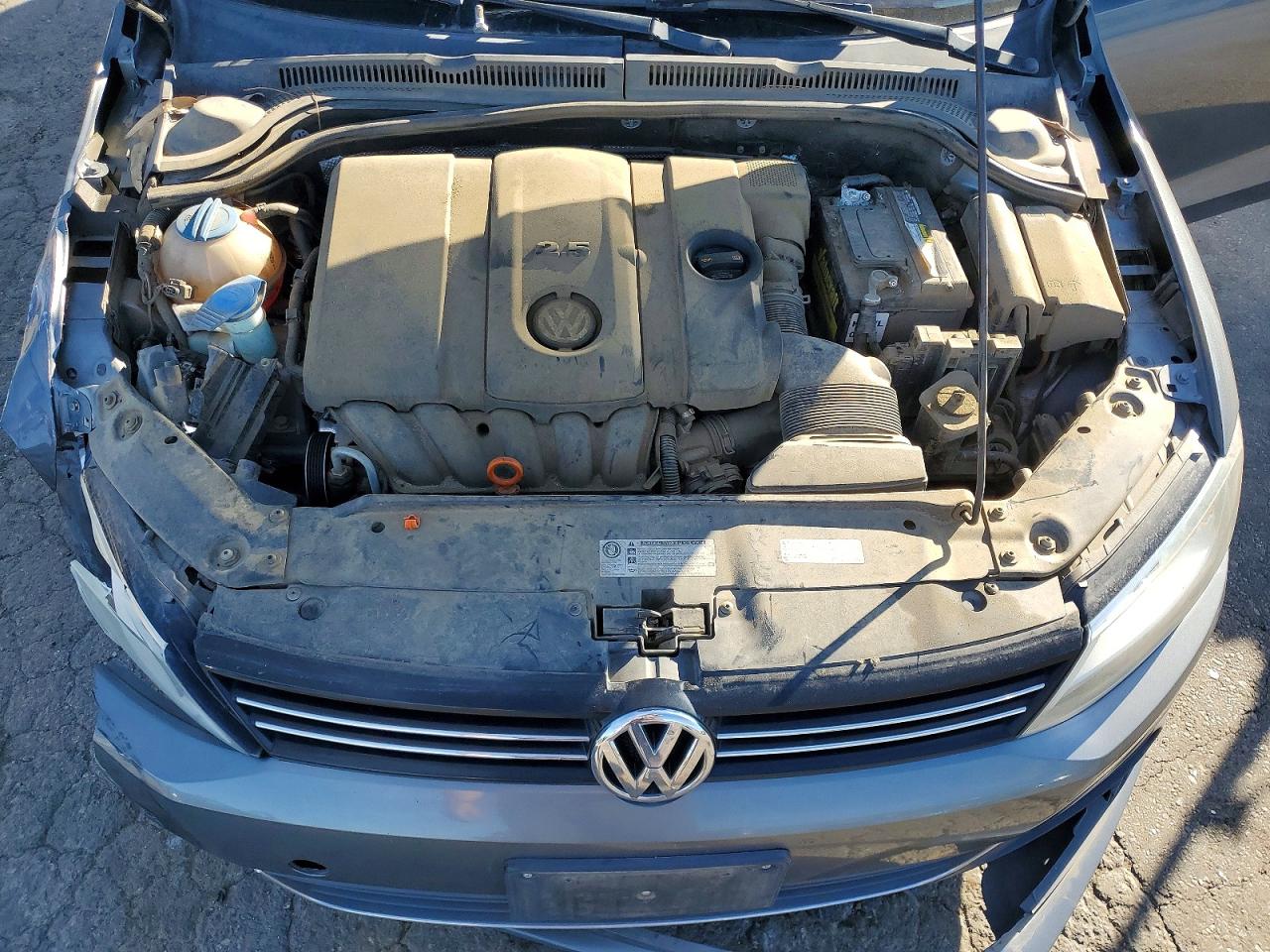 2013 VOLKSWAGEN JETTA SE photo 31