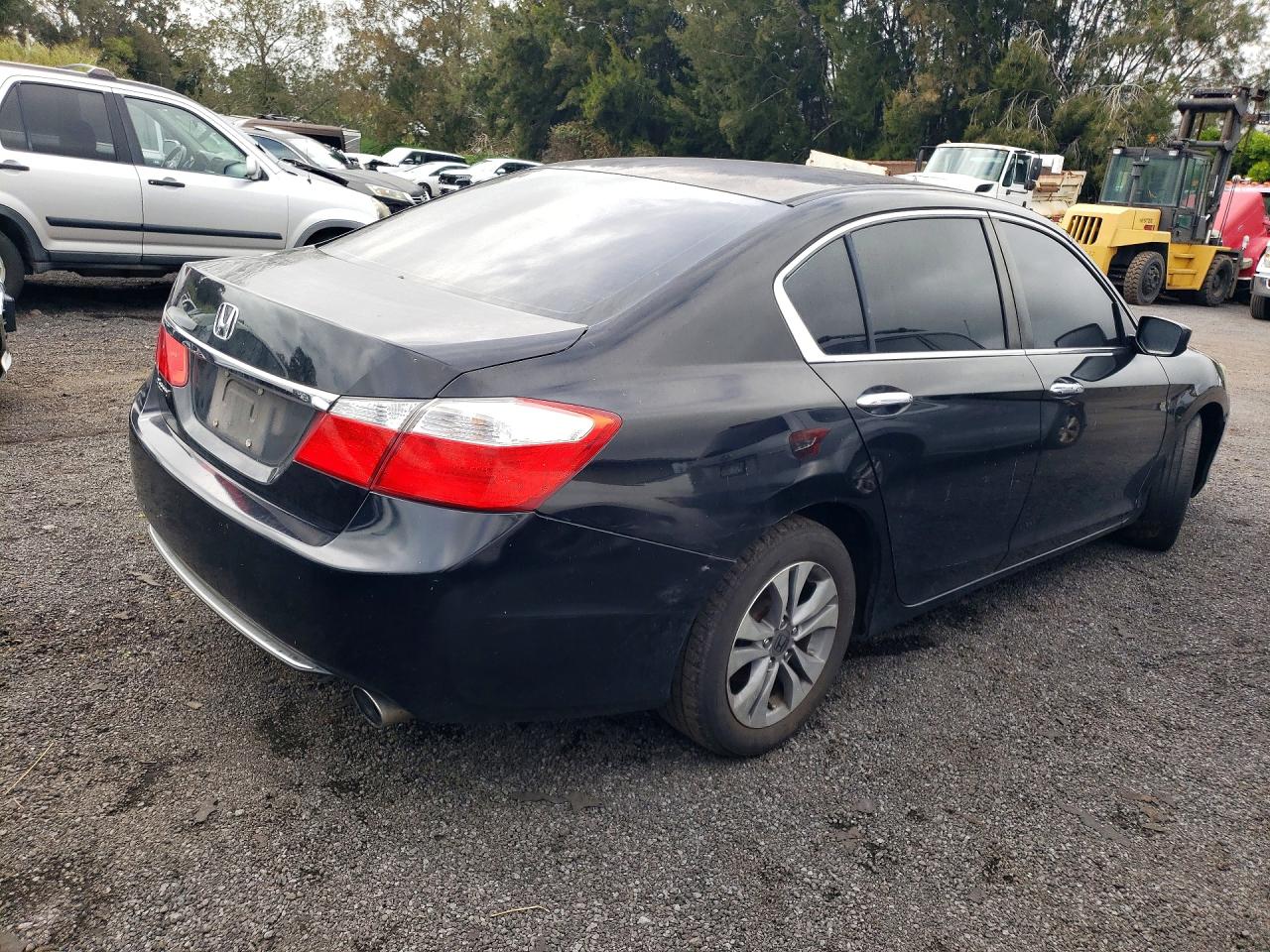 2015 HONDA ACCORD LX photo 5