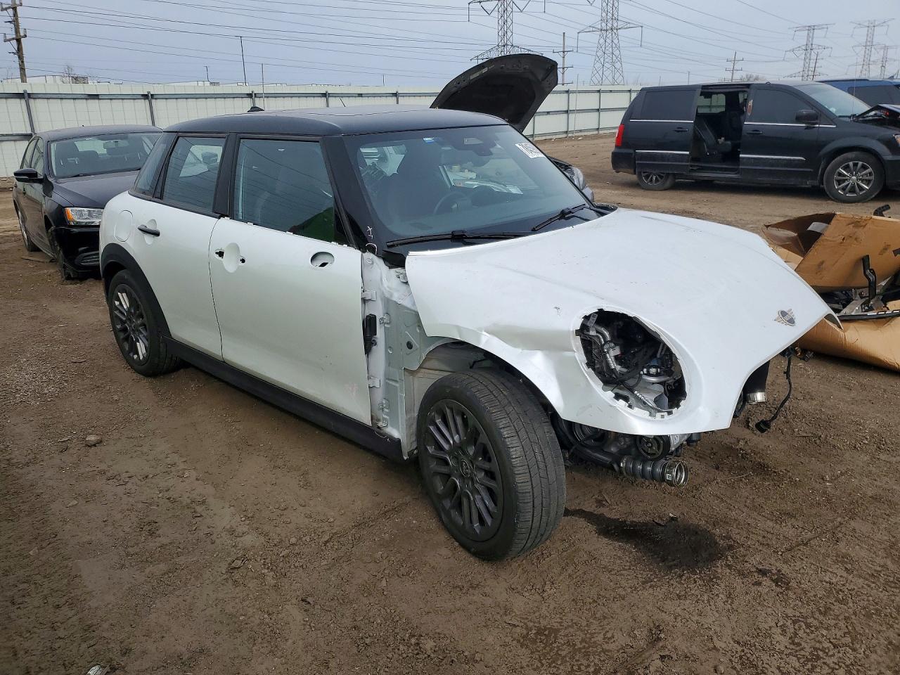 2025 MINI COOPER S photo 7