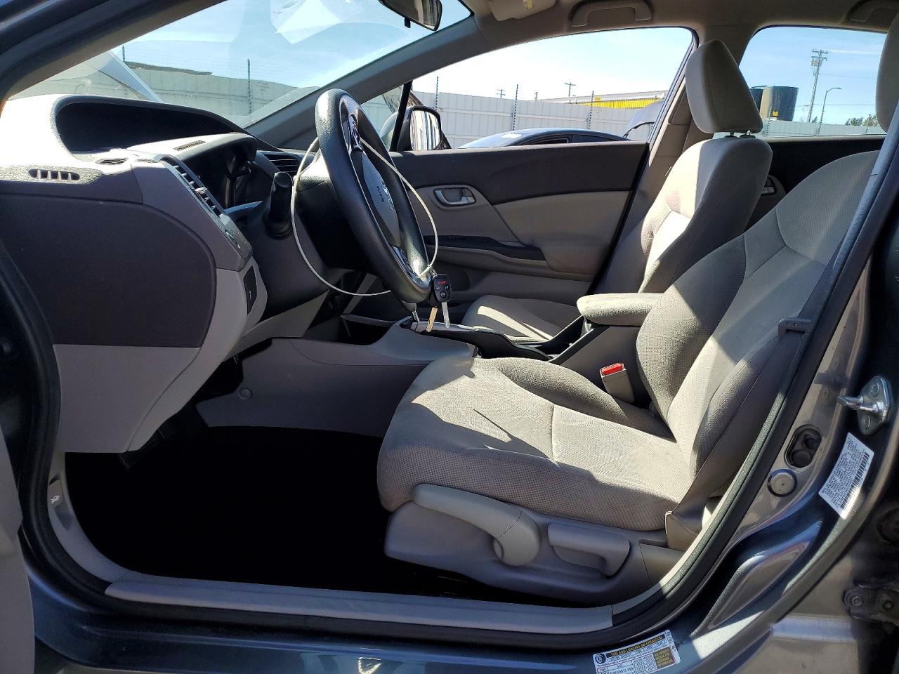2012 HONDA CIVIC LX photo 19