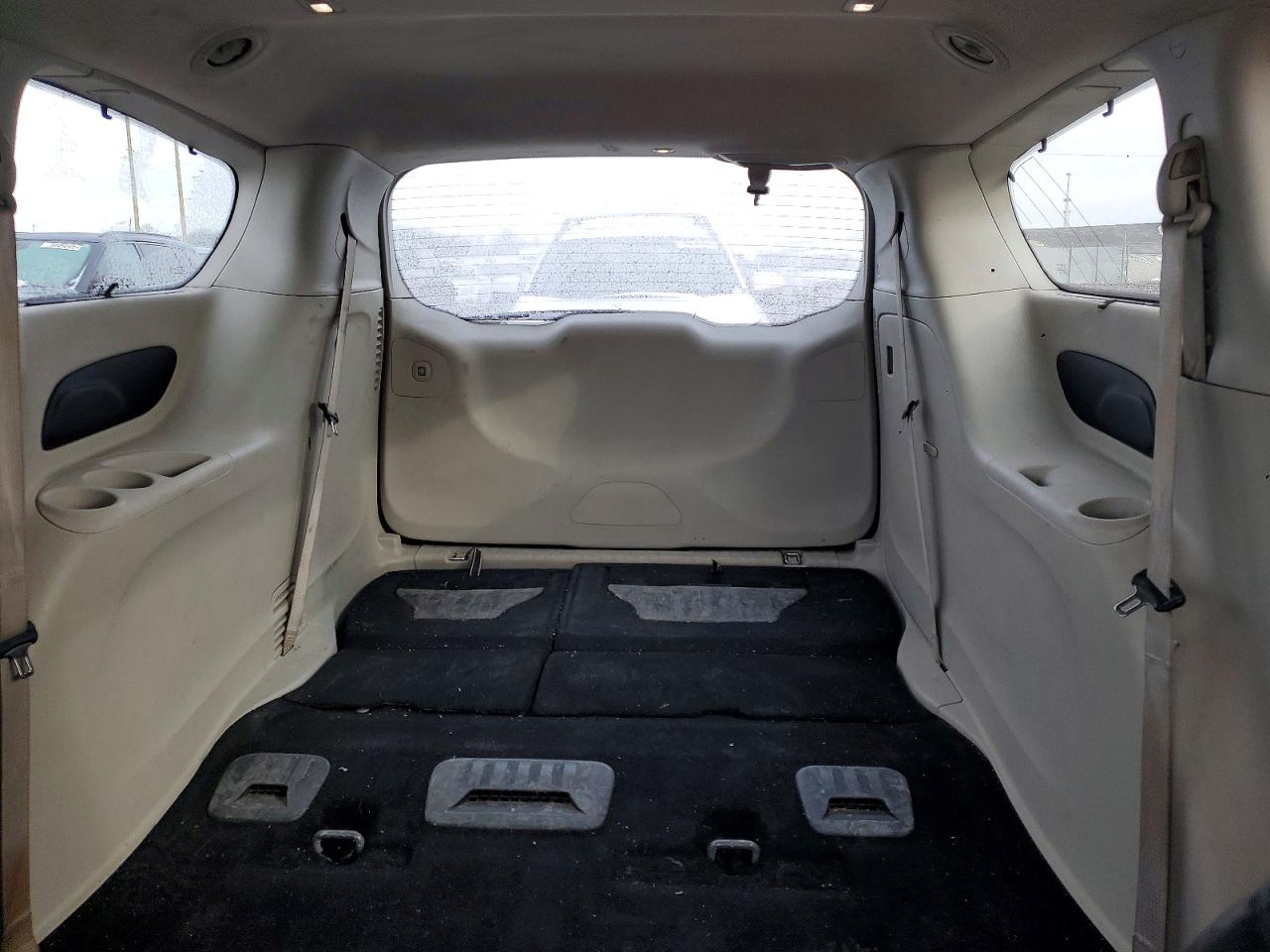 2019 CHRYSLER PACIFICA TOURING L photo 10
