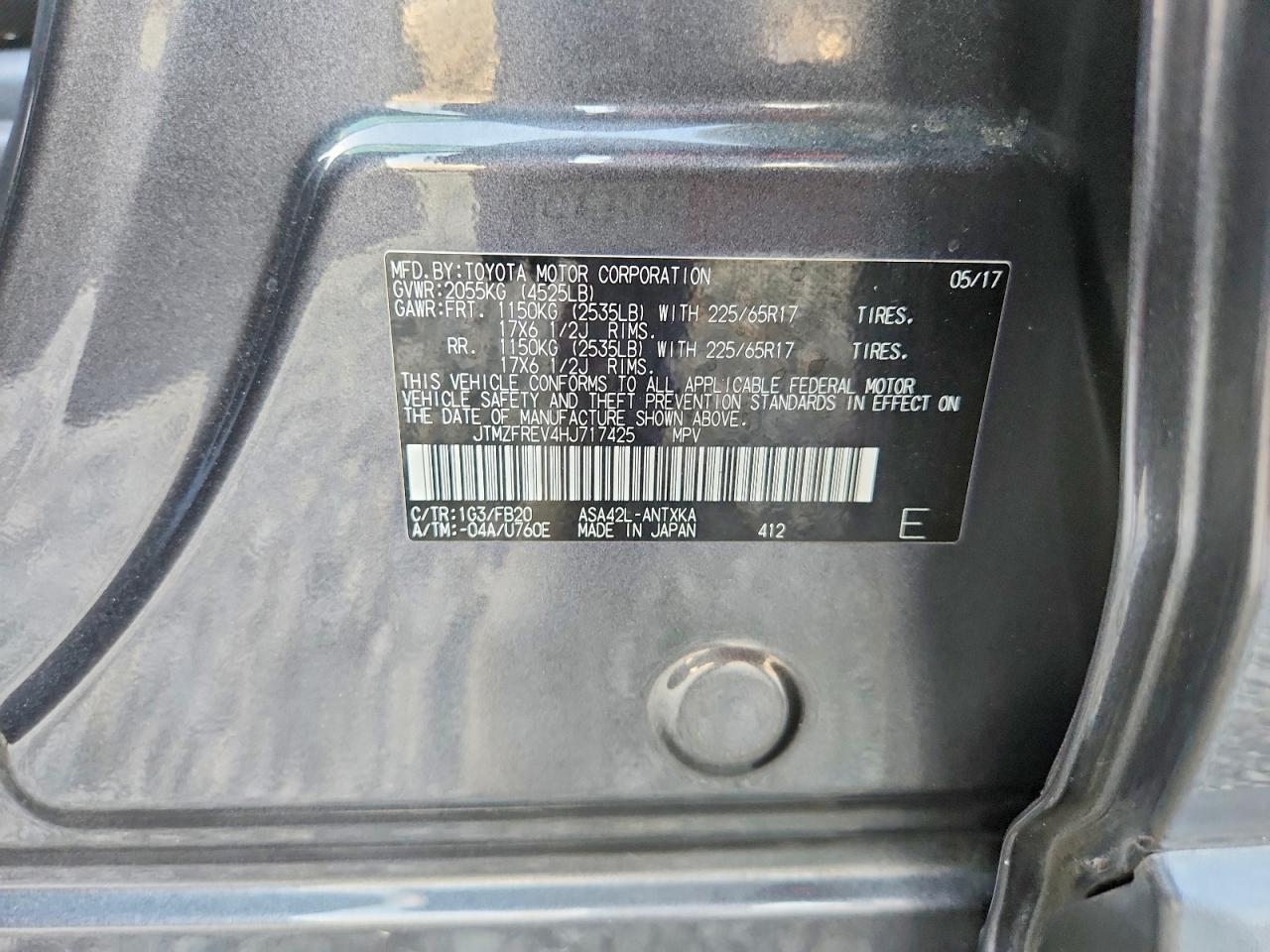 2017 TOYOTA RAV4 LE photo 13