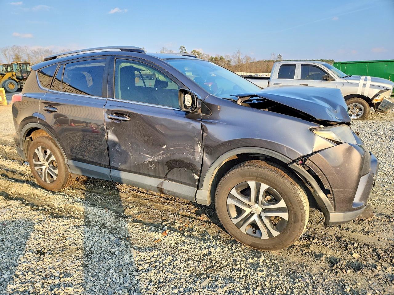 2017 TOYOTA RAV4 LE photo 4