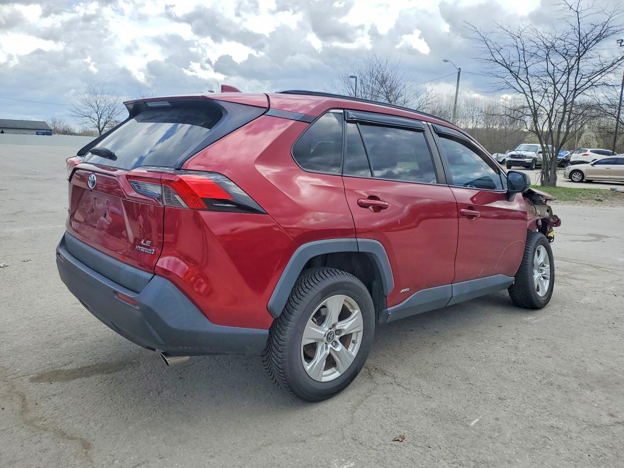 2019 TOYOTA RAV4 LE photo 3
