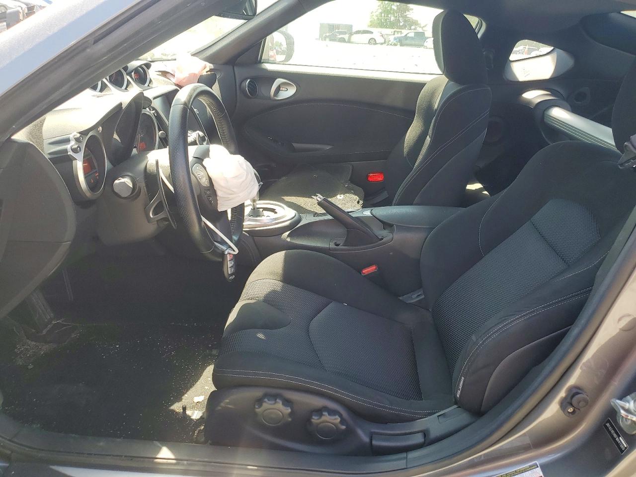 2015 NISSAN 370Z SPORT TECH photo 7