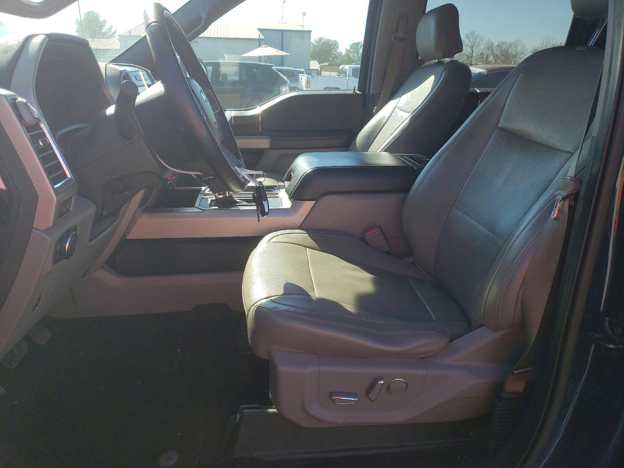 2016 FORD F150 SUPERCREW photo 19