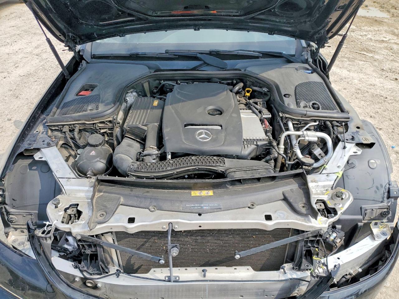 2017 MERCEDES-BENZ E 300 photo 23