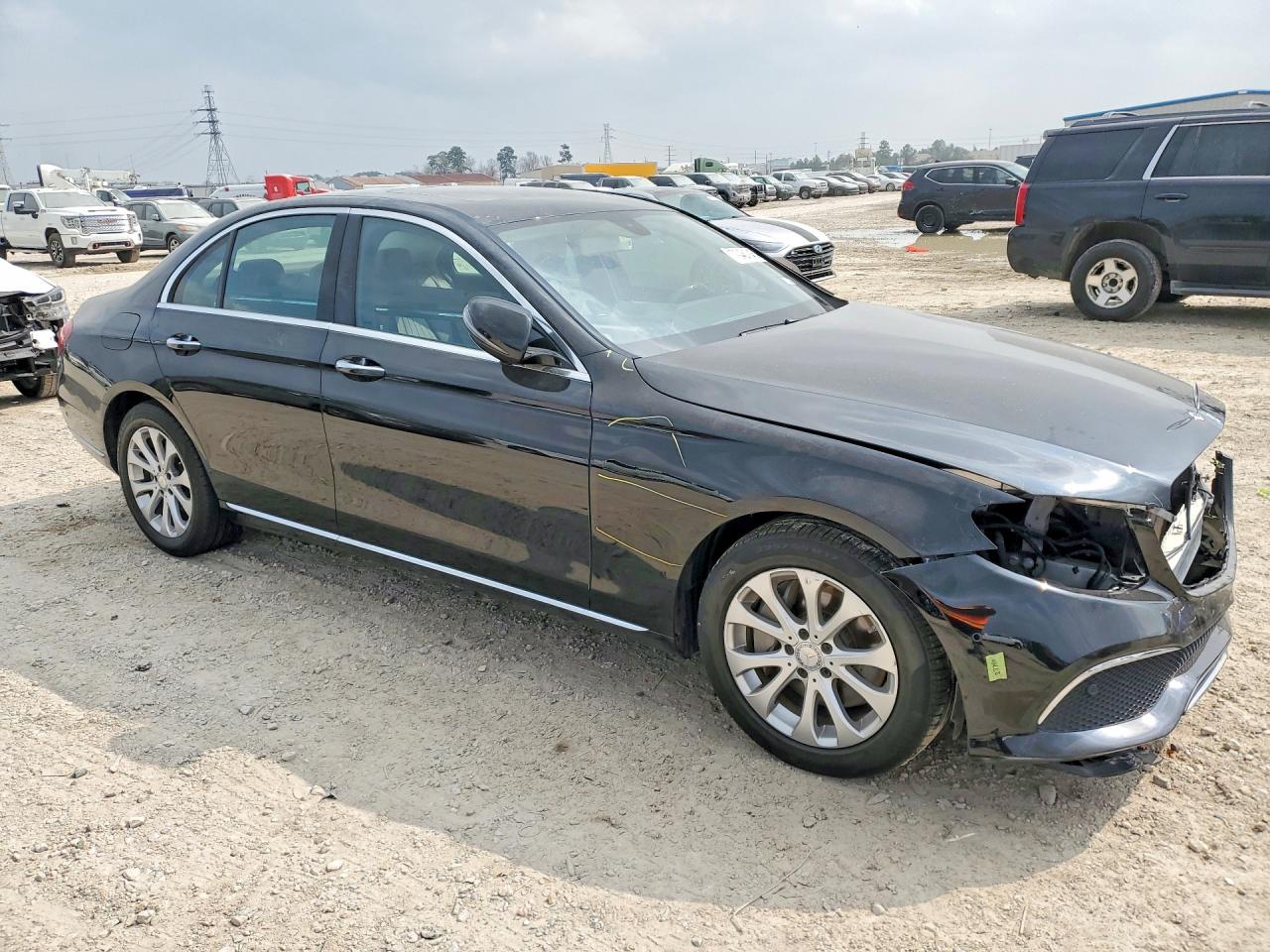 2017 MERCEDES-BENZ E 300 photo 7