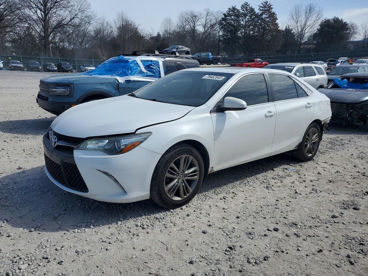 2015 TOYOTA CAMRY