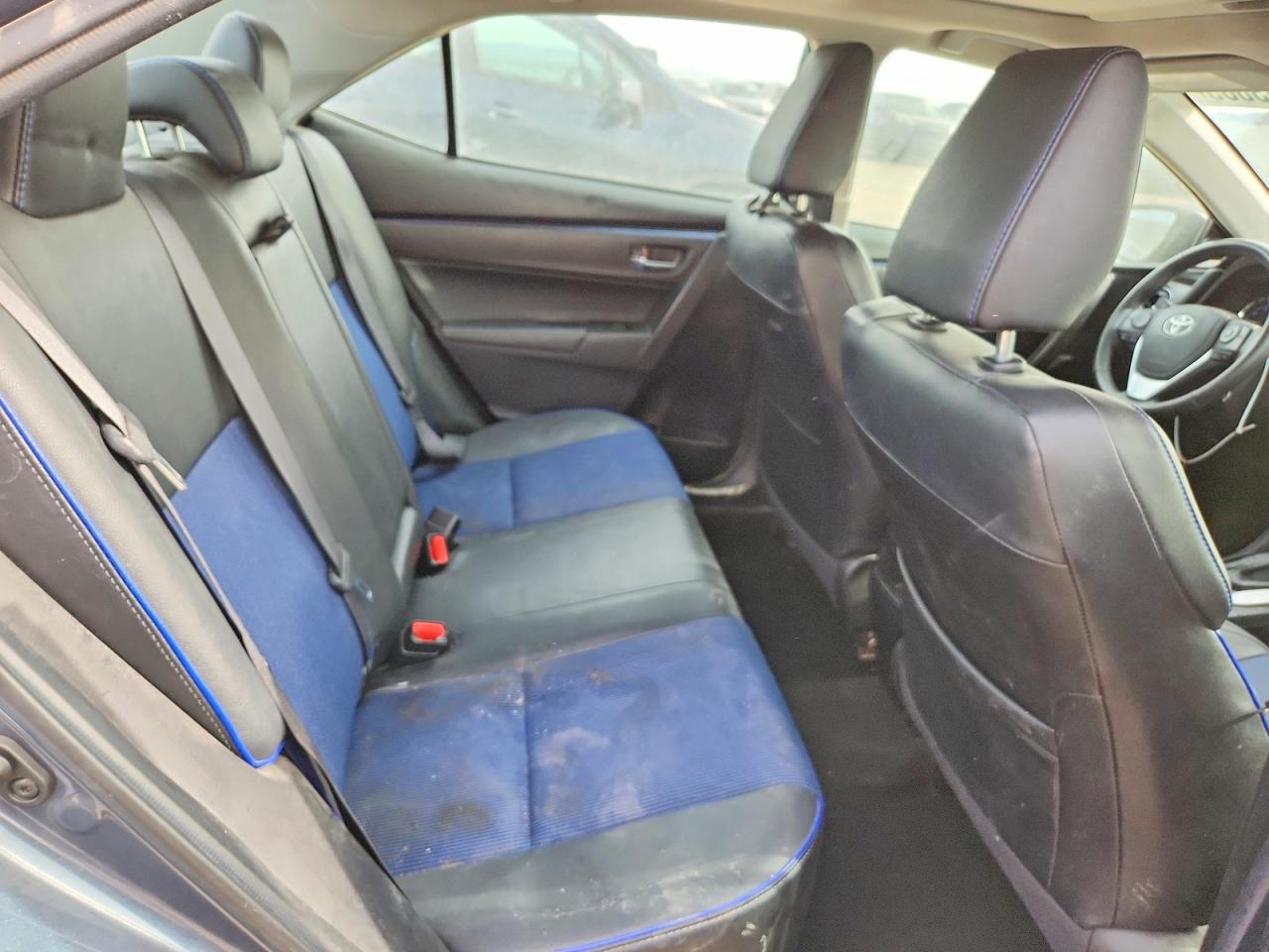2018 TOYOTA COROLLA L photo 19