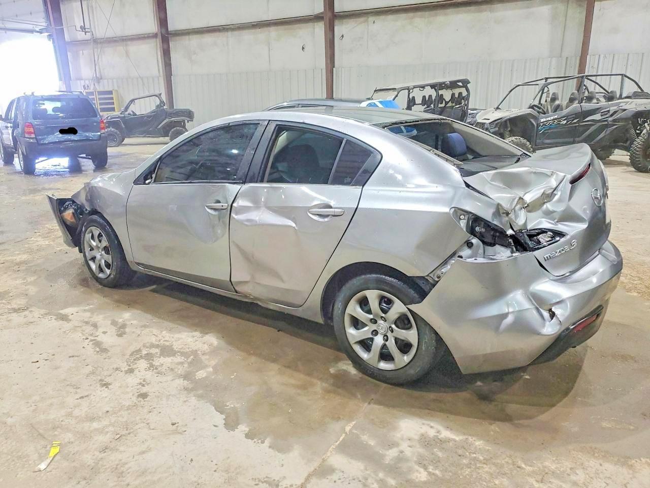2010 MAZDA 3 I photo 2